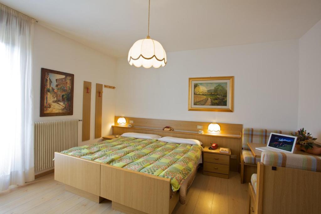 Albergo Bellaria Carano  Camera foto
