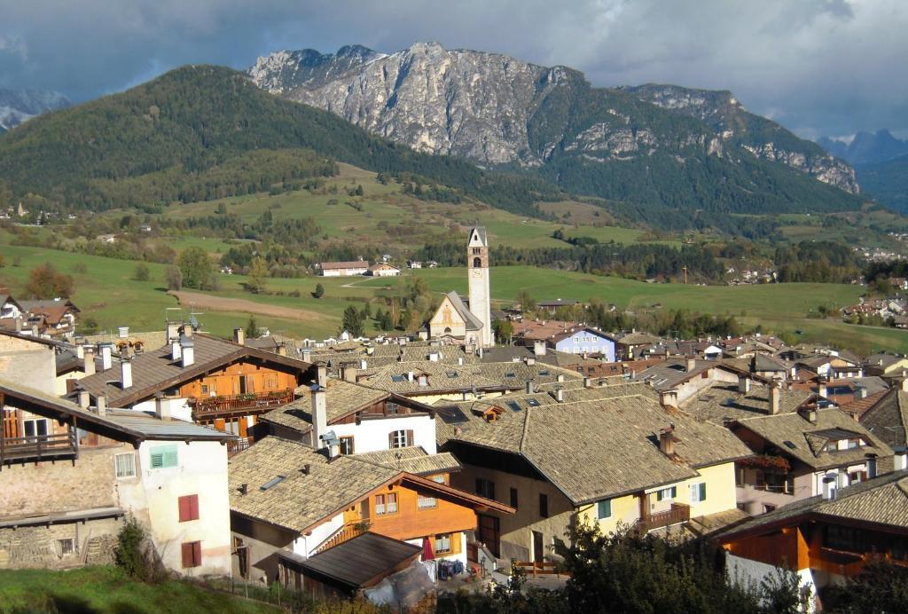 Albergo Bellaria Carano  Esterno foto